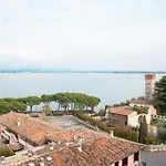 公寓 Vista 代森扎诺-德尔加达